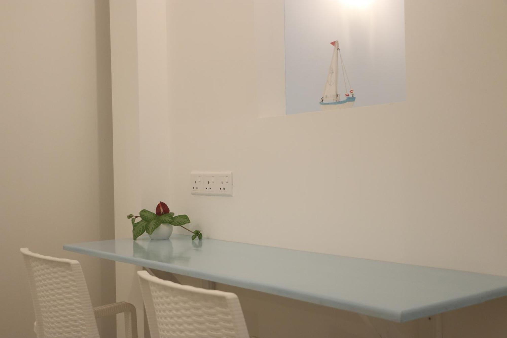 A.V.N Homestay Unawatuna Luaran gambar