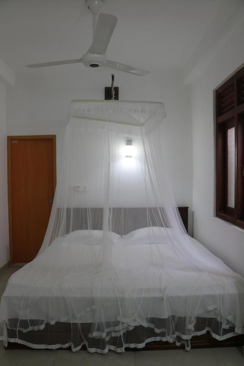 A.V.N Homestay Unawatuna Luaran gambar
